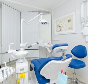 эконом стоматология в Москве